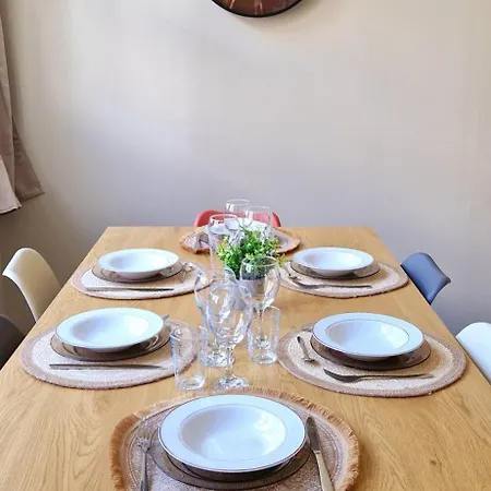 Globe-reveur, Vue Beffroi & Wifi, Hypercentre Apartament *