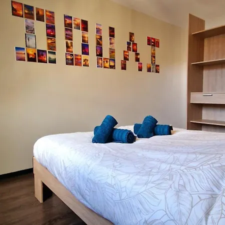 Globe-reveur, Vue Beffroi & Wifi, Hypercentre Douai