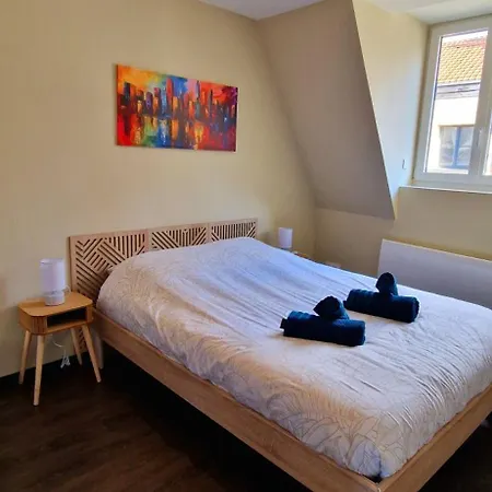 Globe-reveur, Vue Beffroi & Wifi, Hypercentre Douai